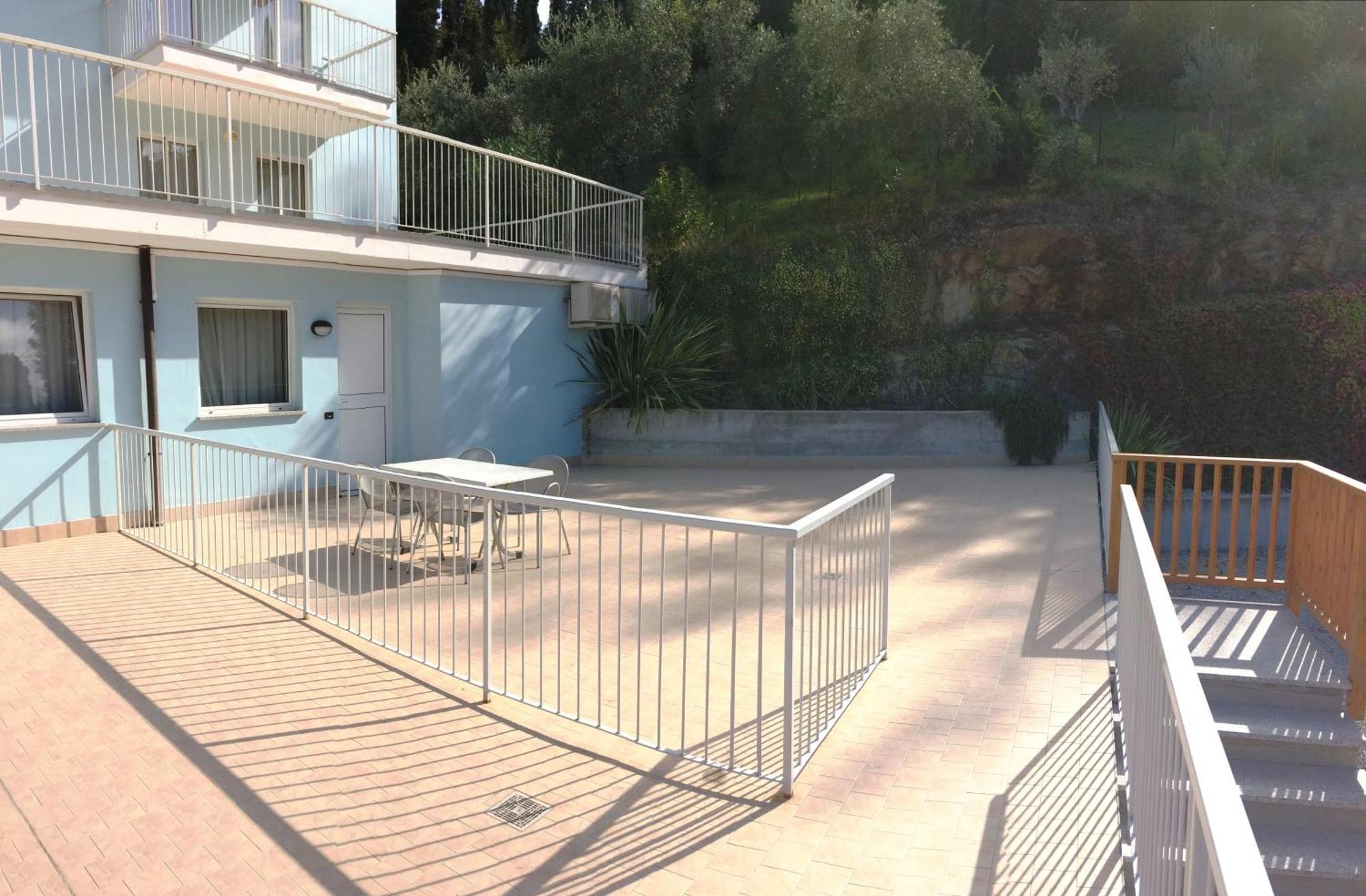 Residence Marina Riva del Garda Habitación foto