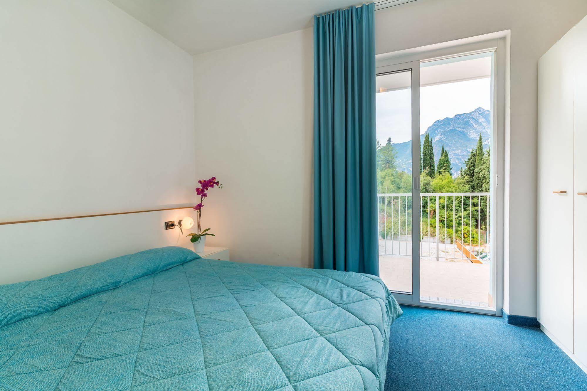 Residence Marina Riva del Garda Exterior foto